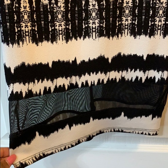 Dress - Picture 6 of 6